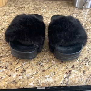 Size 6 1/2 black fur slippers, worn  twice from Amazon brand forever platform